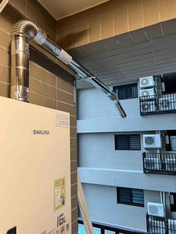 瓦斯器具 衛浴設備 安裝 維修 批發 救火兄弟 -  強制排氣 排氣管一律依照法規安裝 瓦斯器具 衛浴設備 安裝 維修 批發 救火兄弟 -  強制排氣 排氣管一律依照法規安裝