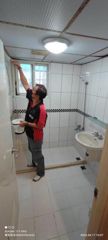 黃建中 - 浴廁不打除磁磚防水施作