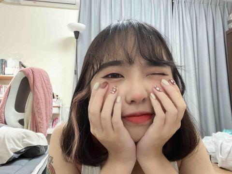 提供toefl試題服務的專家Lottie