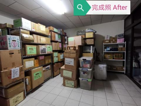 9959958來我家收納 - 使用各種不同尺寸鐵力士層架，讓物品分類上架才容易尋找物品