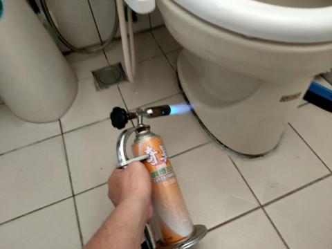 仁水水電工作室 - 馬桶。抓漏 仁水水電工作室 - 馬桶。抓漏