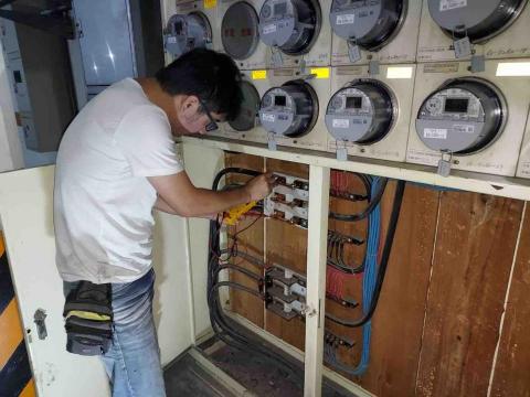 陳志榮 - 電路查修