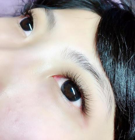 睛采美顏設計 張沛婕 - 6D 300根 自然優雅
 睛采美顏設計 張沛婕 - 6D 300根 自然優雅