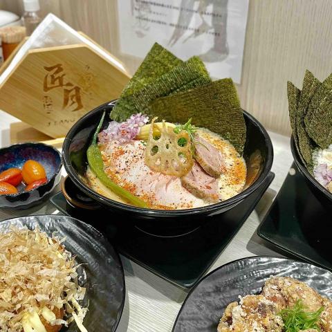 BettyFoodie @bettyfoodie_ - 