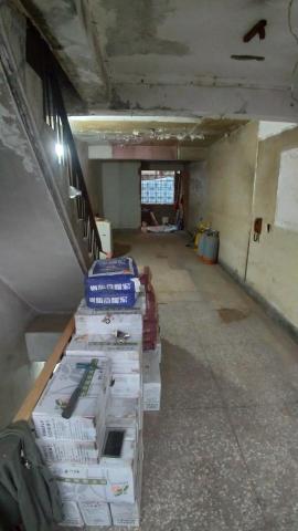 修福除舊 - 台北萬華-全室木作天花板及隔間與櫃體拆除-3