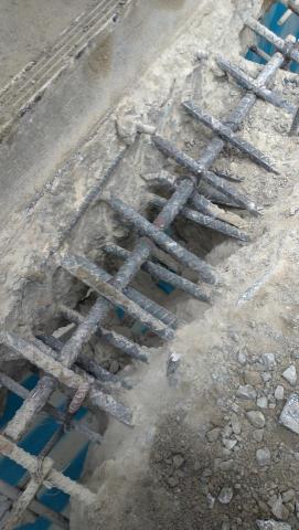 修福除舊 - 三重重新橋路橋拆除人工斷梁作業-2