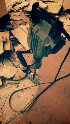 修福除舊 - 中原大學-地板拆除工程