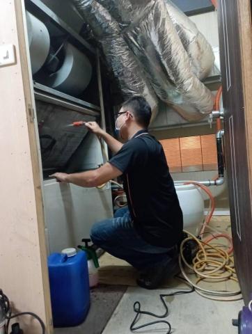 JCC冷氣冷凍專業 - 冰水空調箱清洗