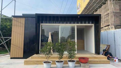 小羅 - 接待中心