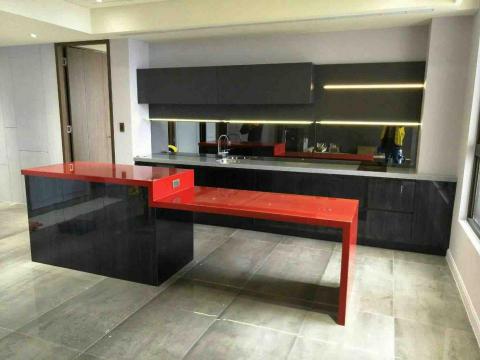 志廣有限公司 - 中島吧台 志廣有限公司 - 中島吧台