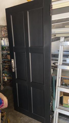 翔鑫鋼鋁 -  玄關門