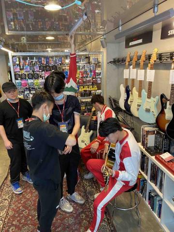 莊伸翔 - 拍攝mv現場