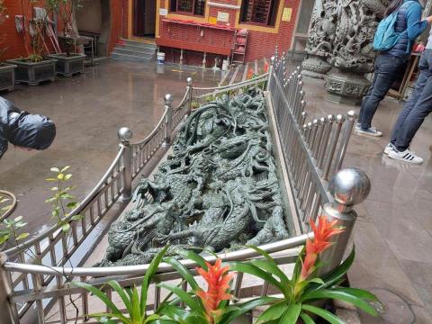 龍品專業清潔工程 - 新店太平宮盤龍清洗後