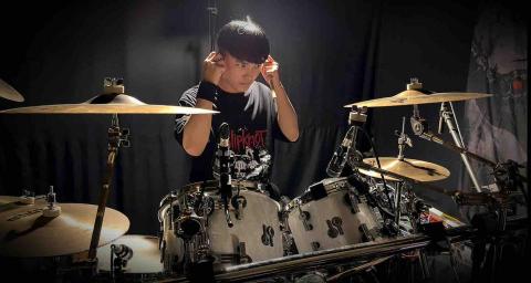 連英智 - 個人鼓照