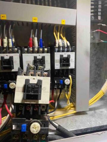 宋政傑 - 冰水主機電磁閥更換