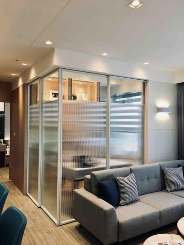 以修空間設計 - 運用連動鋁框拉門靈活區隔空間 以修空間設計 - 運用連動鋁框拉門靈活區隔空間