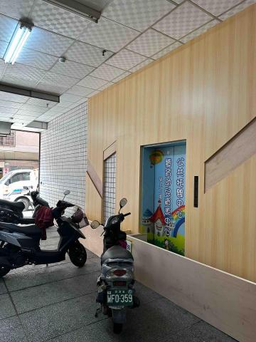 鑫展室內外油漆工程 -  鑫展室內外油漆工程 -