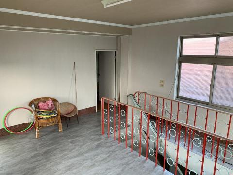 囍喆室內裝潢行 - #壁紙
#塑膠地板