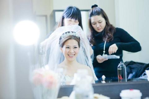 鏡   攝影工作室 - 