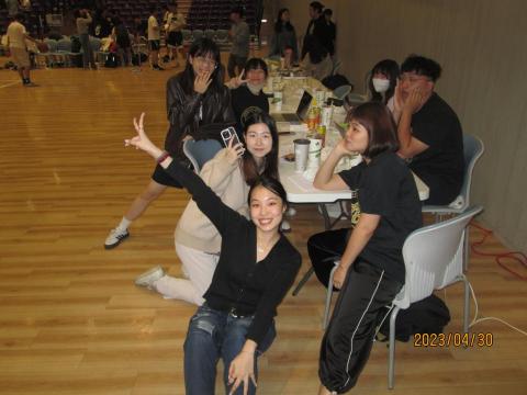 張宜庭 - 平常週六晚上有去教會，這是在教會辦的活動。