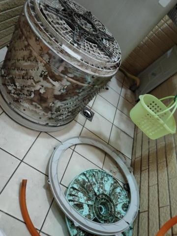 極興清潔 - 東元洗衣機清洗前