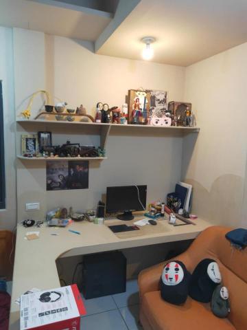 英之美舊屋整修工程 - 工業設計科學生設計桌出自於我的設計手作