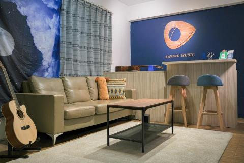 拯救音樂 - 超過百位師資的教學團隊 - 舒適的公共空間 拯救音樂 - 超過百位師資的教學團隊 - 舒適的公共空間