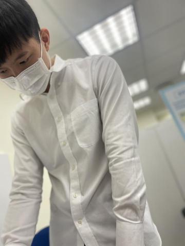 吳君瑞 - 在補習班擔任講師