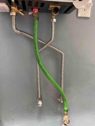 瓦斯器具 衛浴設備 安裝 維修 批發 救火兄弟 - 管路從新配置 安全也美觀✅ 瓦斯器具 衛浴設備 安裝 維修 批發 救火兄弟 - 管路從新配置 安全也美觀✅