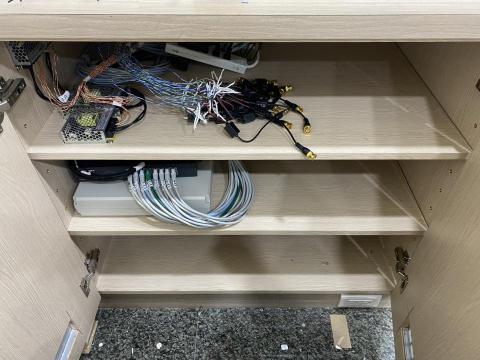 彗楹通信 - 監視器 +網路+電話