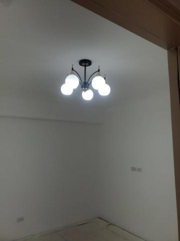 王振昌 - 代工安裝吸頂吊燈