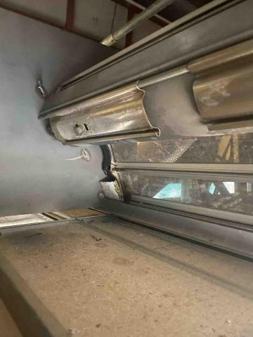 門皇實業有限公司 - 