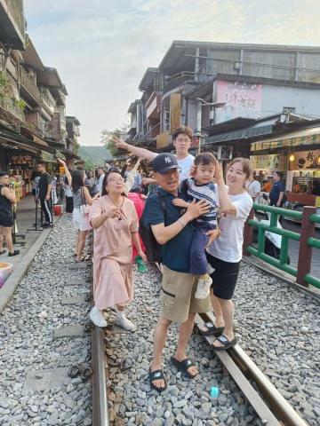 臺灣好好玩Taiwan fun  - 準備放天燈囉