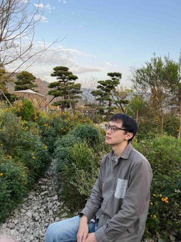 提供1028濃縮咖服務的專家黃育程