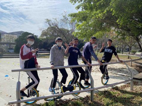 一輪獨旅 - 白河商工綜合職能班上課情況