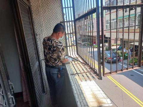 曾惟彥工程行 - 鐵工拆除