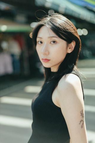 卡其社影像工作室 - 人像寫真-回眸 卡其社影像工作室 - 人像寫真-回眸