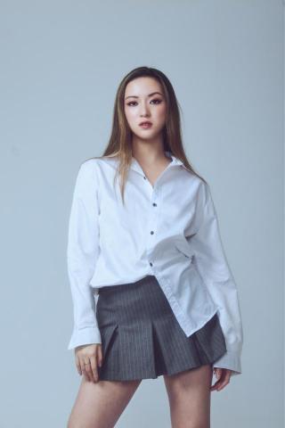 SHE'STYLE makeup - 預約可以直接line: ( ID:@ekm1975u) SHE'STYLE makeup - 預約可以直接line: ( ID:@ekm1975u)