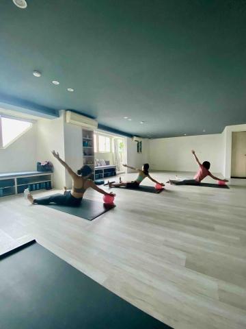 MindfulFlow Space 息之間 - Pilates 墊上 w/ mini ball