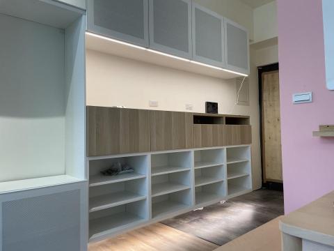 黃文 - 60cm檯面燈條，鞋櫃上、鞋櫃下照明（完工）