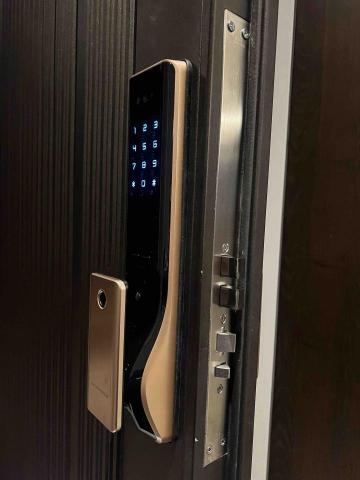 🔥24H開鎖.電子鎖代工.購買電子鎖.傳統鎖🔥 - 人臉電子鎖完工