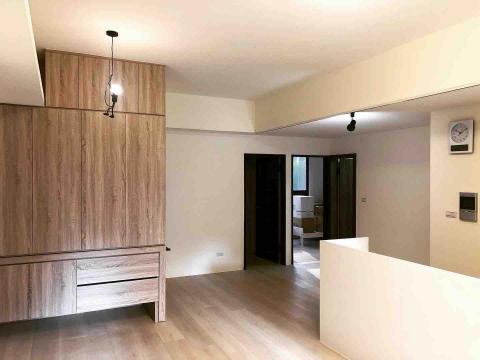 擔立空間裝修設計 - 