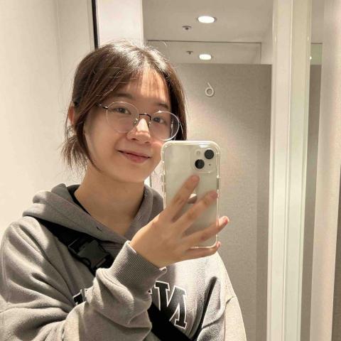 提供屏風牆服務的專家陳怡瑄