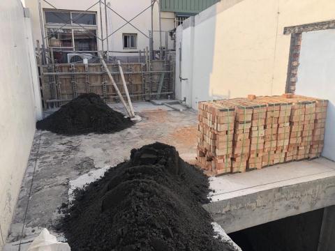 河發有限公司定金發有限公司 - 備料