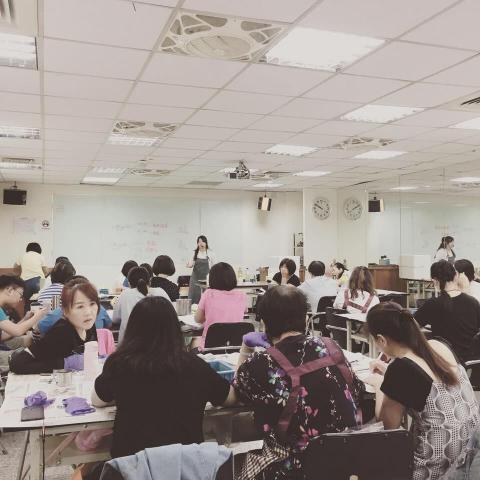 蔡佳吟 - 現場教學