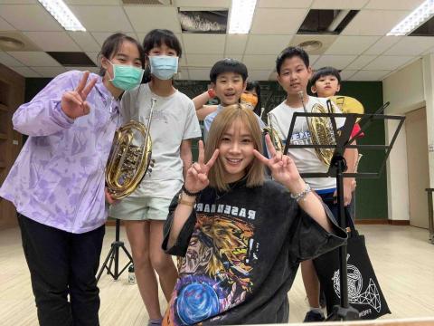 陳亭云 - 樂器分部課