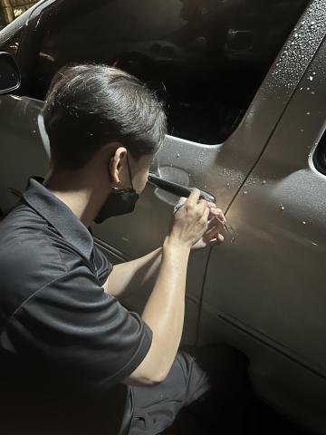 大台北開鎖班 - 半夜緊急開鎖服務-Toyota camry