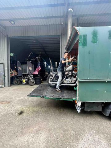 宇宙客製化輔助搬運 - 手工大型重機車托運