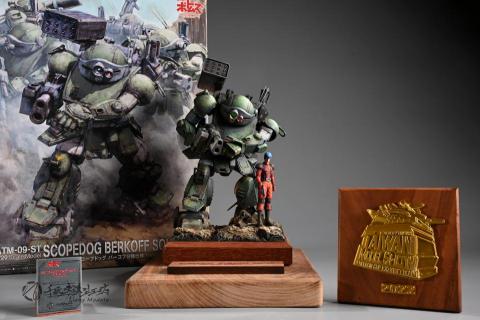 可於頭貼QRcode連結粉專與我聯繫 - 