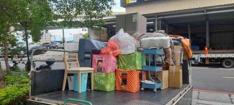 【誠昱運輸】～專業運輸/搬家/物流~ - 吳小姐中型搬家